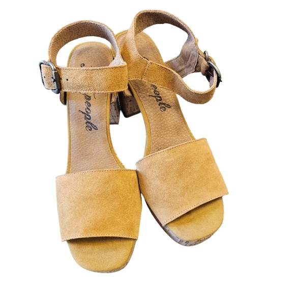 Free People Brooke Platform Tan Suede Leather Cork Sandals NEW - Picture 3 of 8